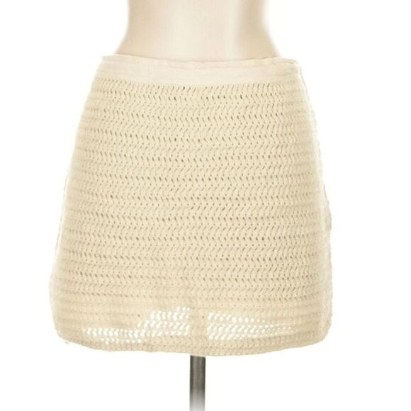 Free People BEACH 100% Cotton Brandi Mini Crochet Knit Skirt Bathing Suit Cover - Picture 4 of 4